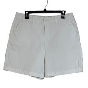 Anne Klein Jeans Size 14 White Denim Shorts, Slip Pockets in Front and Back